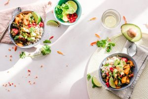 Low Carb Ernährung – Gesund abnehmen mit weniger Kohlenhydraten