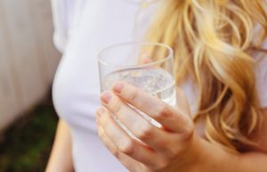 Fasten für Anfänger – Heilfasten, Intervallfasten oder Basenfasten?